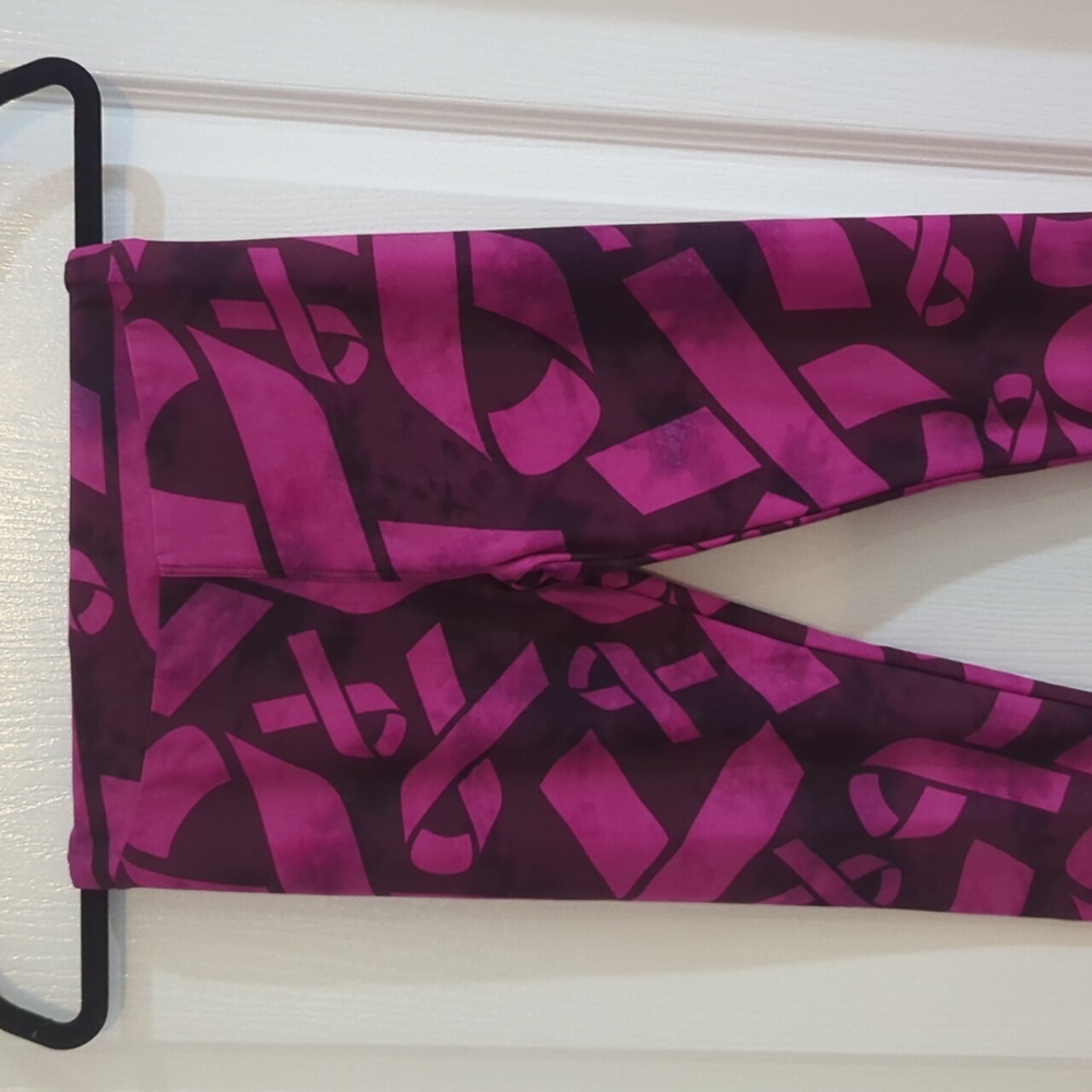 NWOT LULAROE TWEEN LEGGINGS